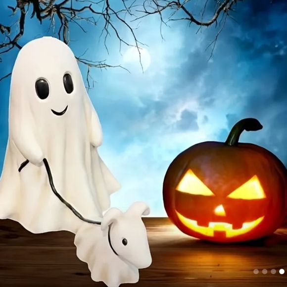 Resin Ghost Figurine with Walking Dog Halloween Decor set of 2 - Picture 5 of 8